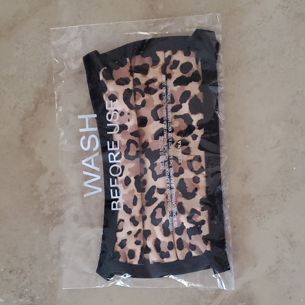 **SALE**Leopard Facemask nwot
